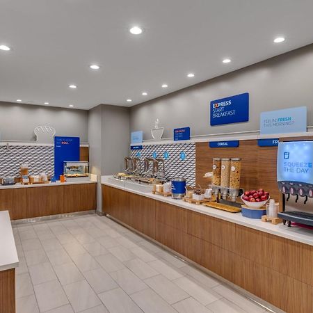 Holiday Inn Express & Suites - Hawaiian Gardens By Ihg Exteriér fotografie