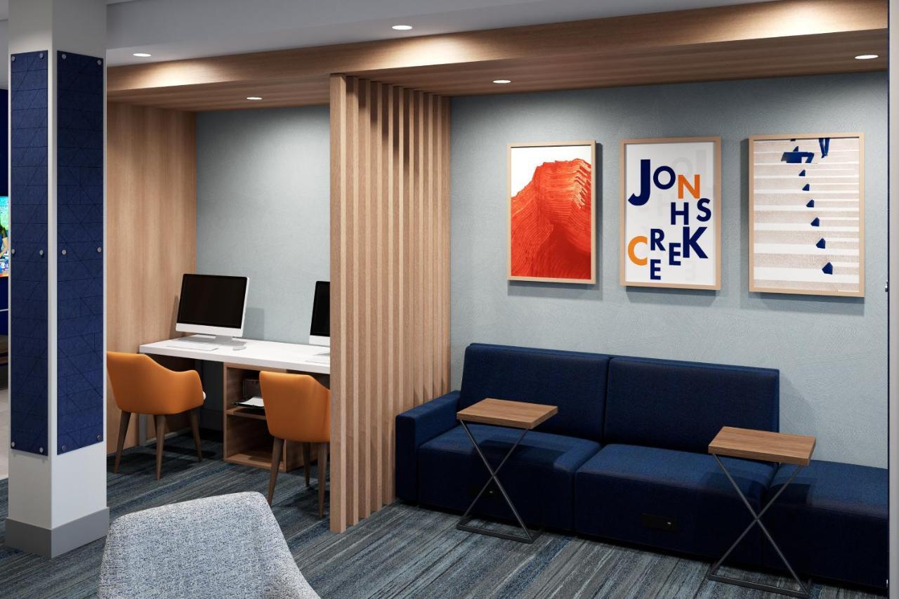 Holiday Inn Express & Suites - Hawaiian Gardens By Ihg Exteriér fotografie