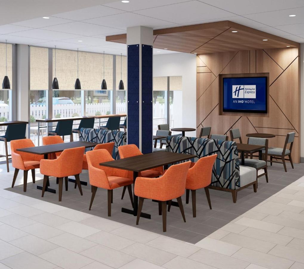Holiday Inn Express & Suites - Hawaiian Gardens By Ihg Exteriér fotografie
