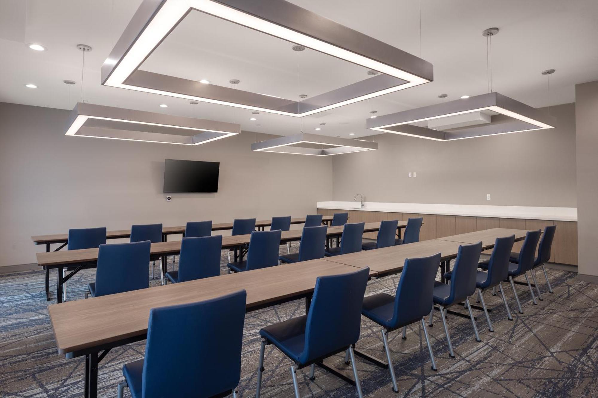 Holiday Inn Express & Suites - Hawaiian Gardens By Ihg Exteriér fotografie