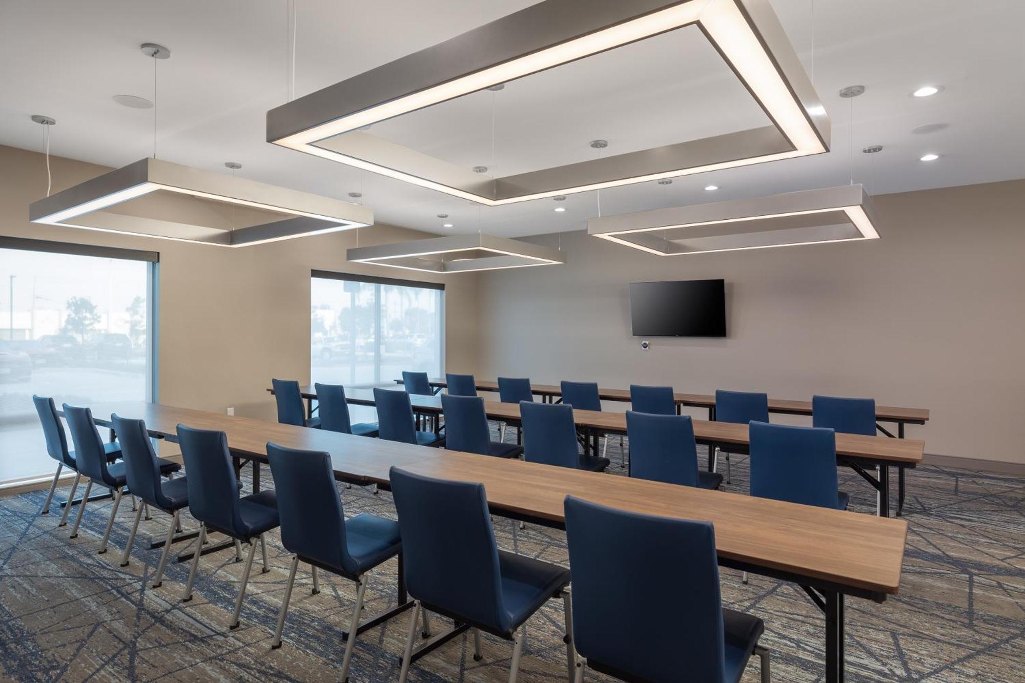 Holiday Inn Express & Suites - Hawaiian Gardens By Ihg Exteriér fotografie