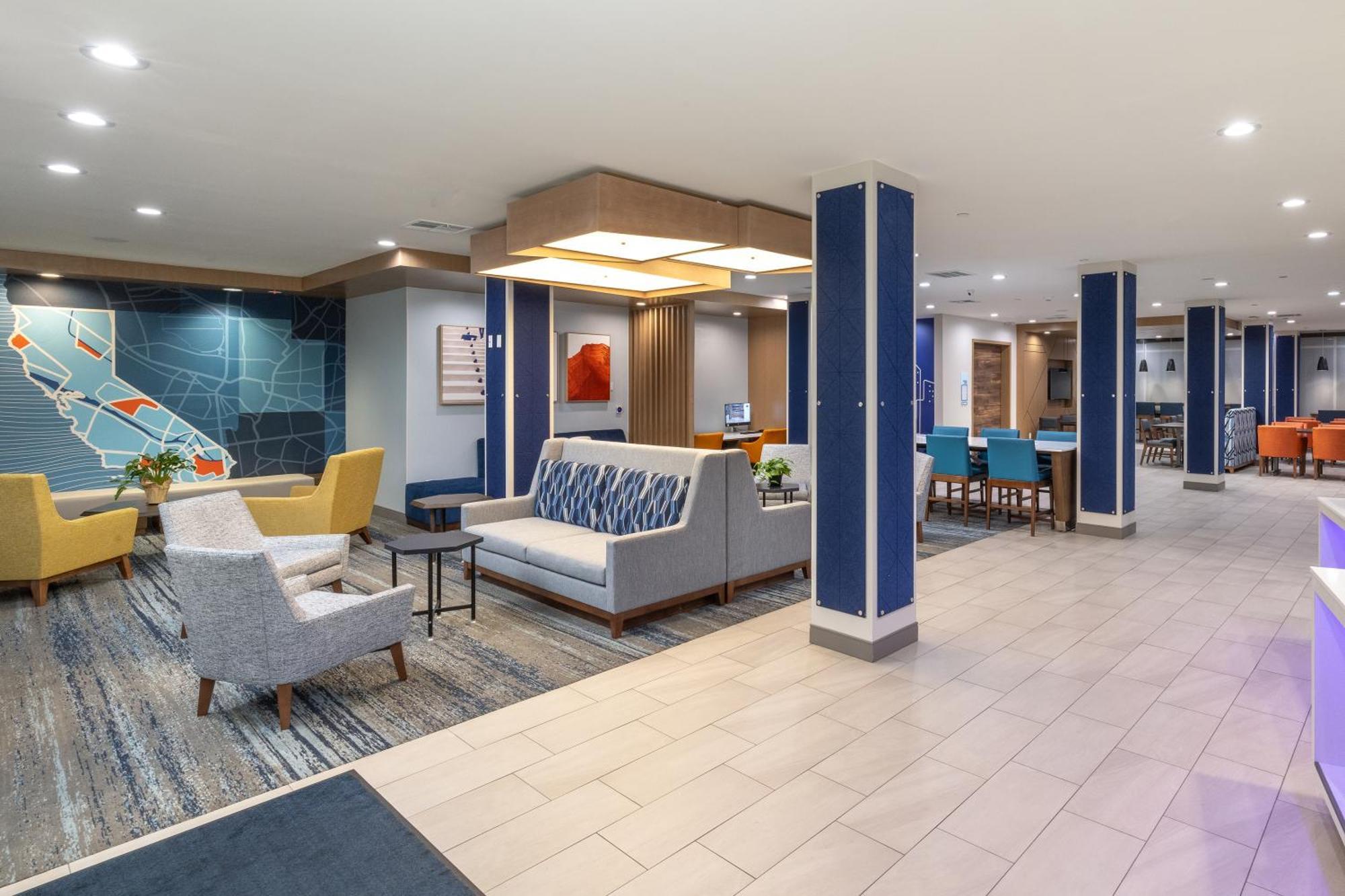 Holiday Inn Express & Suites - Hawaiian Gardens By Ihg Exteriér fotografie