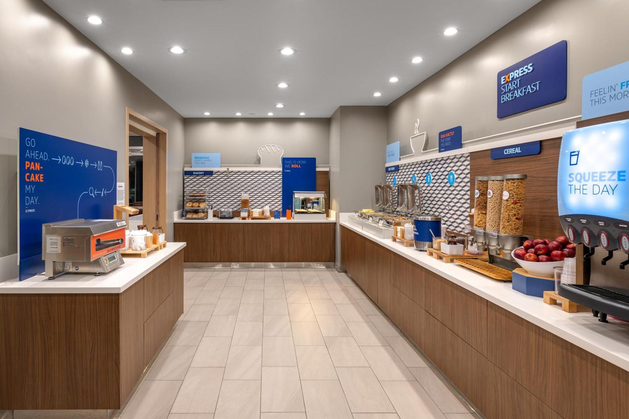 Holiday Inn Express & Suites - Hawaiian Gardens By Ihg Exteriér fotografie